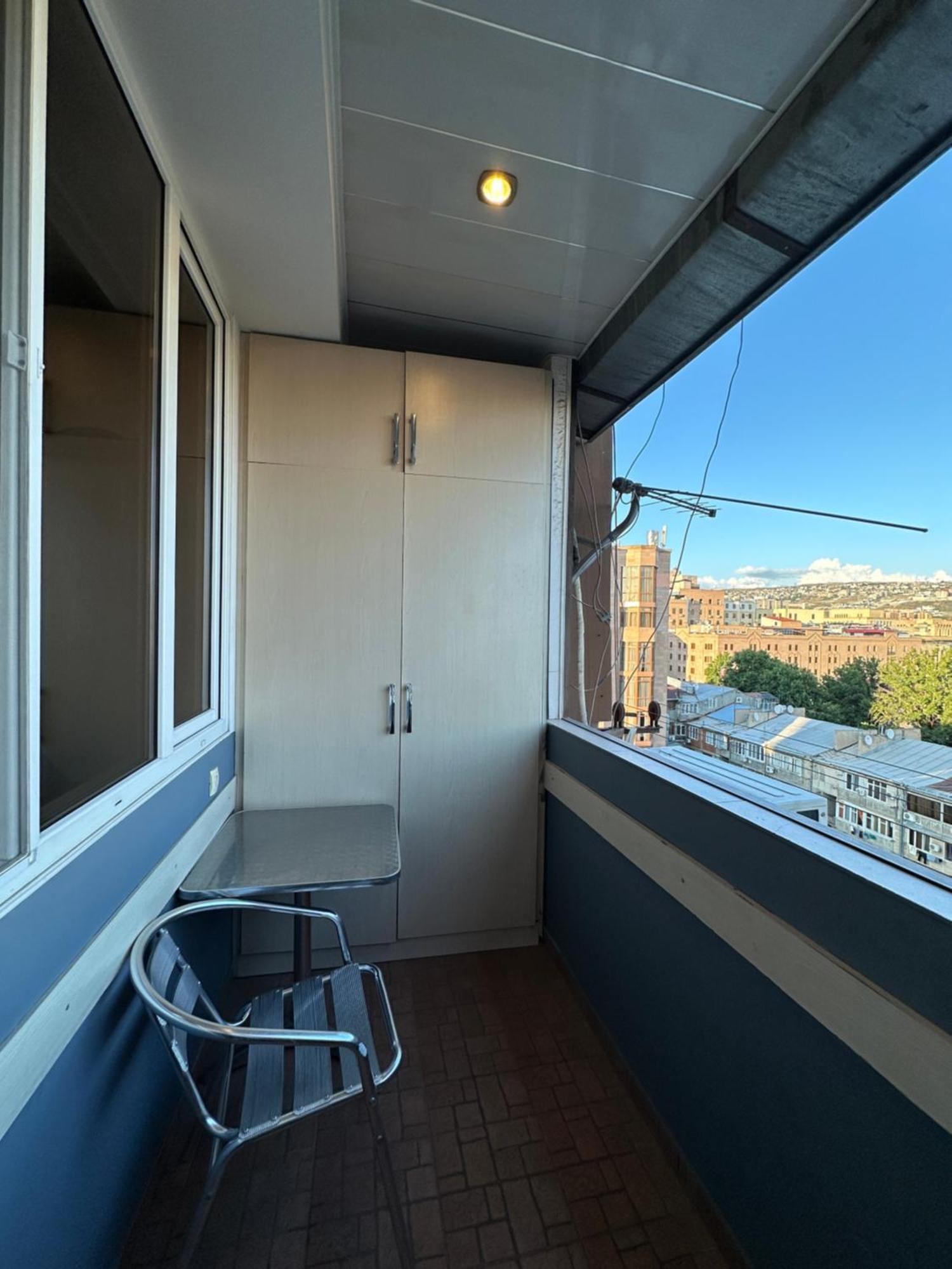 Yeznik Koghbatsi - Amiryan Crossroads 1 Bedroom Comfy Apartment With Balcony Ko100 Erevan Exterior foto